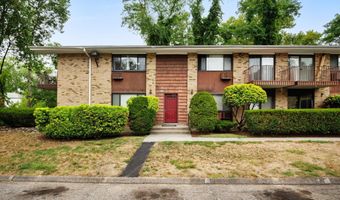 71 Kennedy Dr 71, Bridgeport, CT 06606