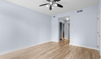 888 N QUINCY St 1411, Arlington, VA 22203