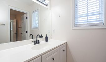 12529 DEER POINT Cir, Berlin, MD 21811