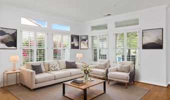 2314 Fallbrook Pl, Escondido, CA 92027