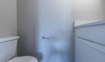 890 HIBISCUS St, Atlantic Beach, FL 32233