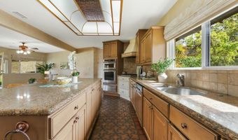 230 Avocado Pl, Camarillo, CA 93010