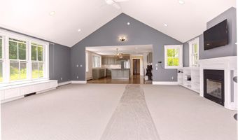 300 Front St, Bath, ME 04530