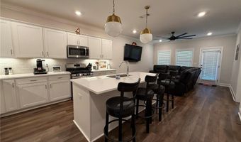629 THORNBERRY Dr, Auburn, AL 36830