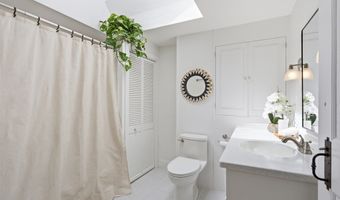 313 Berlin Rd, Bolton, MA 01740