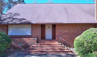 2713 WESTMEADE Rd, Albany, GA 31721