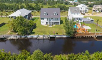 5140 Atlantis Dr, Bay St. Louis, MS 39520