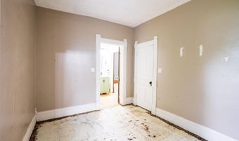 120 N Main St, Avilla, IN 46710