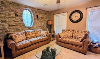 14 MINNIE HA HA Rd, Albrightsville, PA 18210