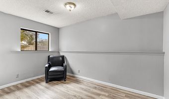 5330 KENNEDY Dr, Cheyenne, WY 82001