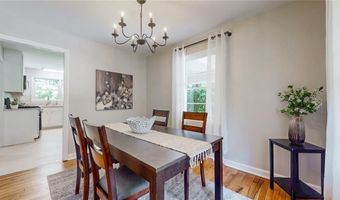 983 Hills Dr, Decatur, GA 30033