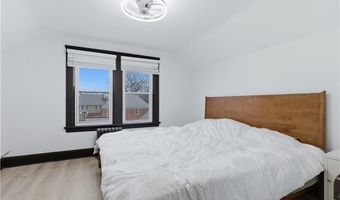 44 Holburn Ave, Cranston, RI 02910