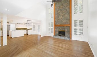 2558 Apple Ridge Ln, Amberley, OH 45236