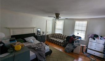 102 State St 2, Bristol, RI 02809