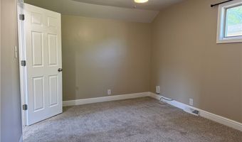 865 East Blvd, Aurora, OH 44202