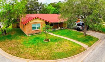 1508 Roosevelt Dr, Alice, TX 78332