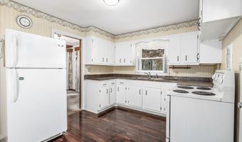 34 Valerie Ln, Danbury, CT 06811