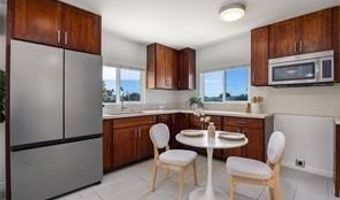 308 Mamaki St, Honolulu, HI 96821