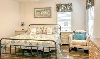 343 25th Ave, Apalachicola, FL 32320
