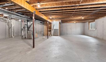 N9239 LAURA Street, Appleton, WI 54915