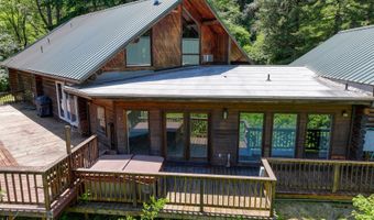 17285 RUSTIC Ln, Brookings, OR 97415