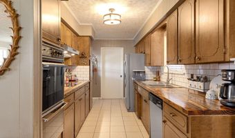 1311 Orphe Guidry Rd, Arnaudville, LA 70512