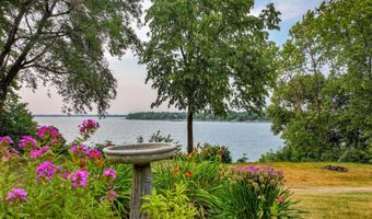 2531 S Le Homme Dieu Dr NE 102, Alexandria, MN 56308