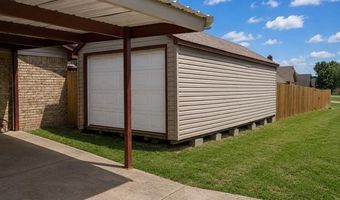 2114 Oakglen Dr, Ardmore, OK 73401