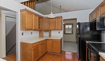 1006 SE Peterson Dr, Ankeny, IA 50021