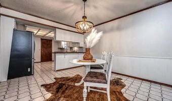3208 California Ave, Chickasha, OK 73018