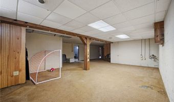 6424 Walrath Cir, Ashtabula, OH 44004