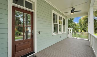 13 Tomlow Trce, Beaufort, SC 29906