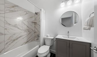 7413 ROCKY CREEK Ter, Annandale, VA 22003