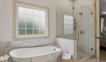 123 Latrobe Ct, Advance, NC 27006
