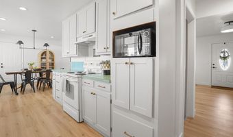 2039 Occidental Ave, Burley, ID 83318