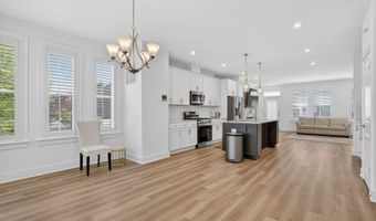 7449 ROCKY CREEK Ter, Annandale, VA 22003