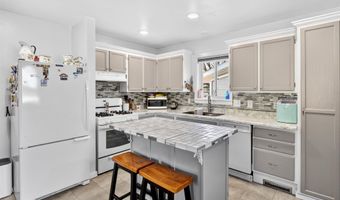 700 Stanley St, Belle Fourche, SD 57717