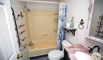 21 Davidson Ave, Absarokee, MT 59001