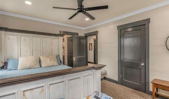 117 E Robinson Pl, Shreveport, LA 71104