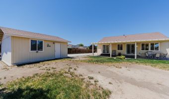 1319 Winnies Ln, Fernley, NV 89408