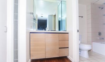 66 Queen St 1704, Honolulu, HI 96813