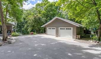 1728 Golden Dr SW, Alexandria, MN 56308