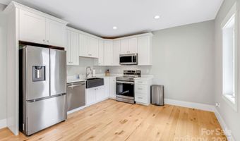 128 Saddle Ridge Dr, Alexander, NC 28701