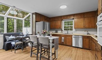 4725 Westchester Ct, Peachtree Corners, GA 30096