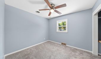 16 FORD Ave, Boonsboro, MD 21713