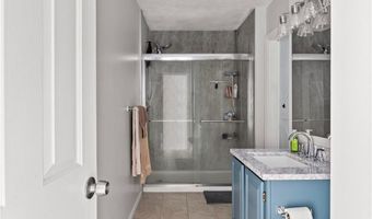 200 Heroux Blvd 203, Cumberland, RI 02864