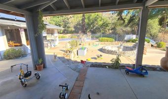 9109 Huntley Rd, Fallbrook, CA 92028