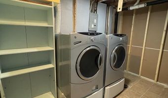 1270 N Milton St, Auburn, KS 66402