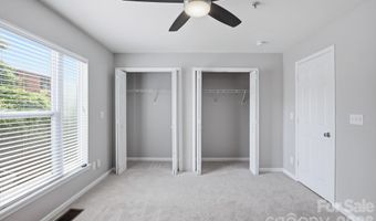 3921 Picasso Ct, Charlotte, NC 28205