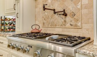 305 Alabaster Ct, Appling, GA 30802